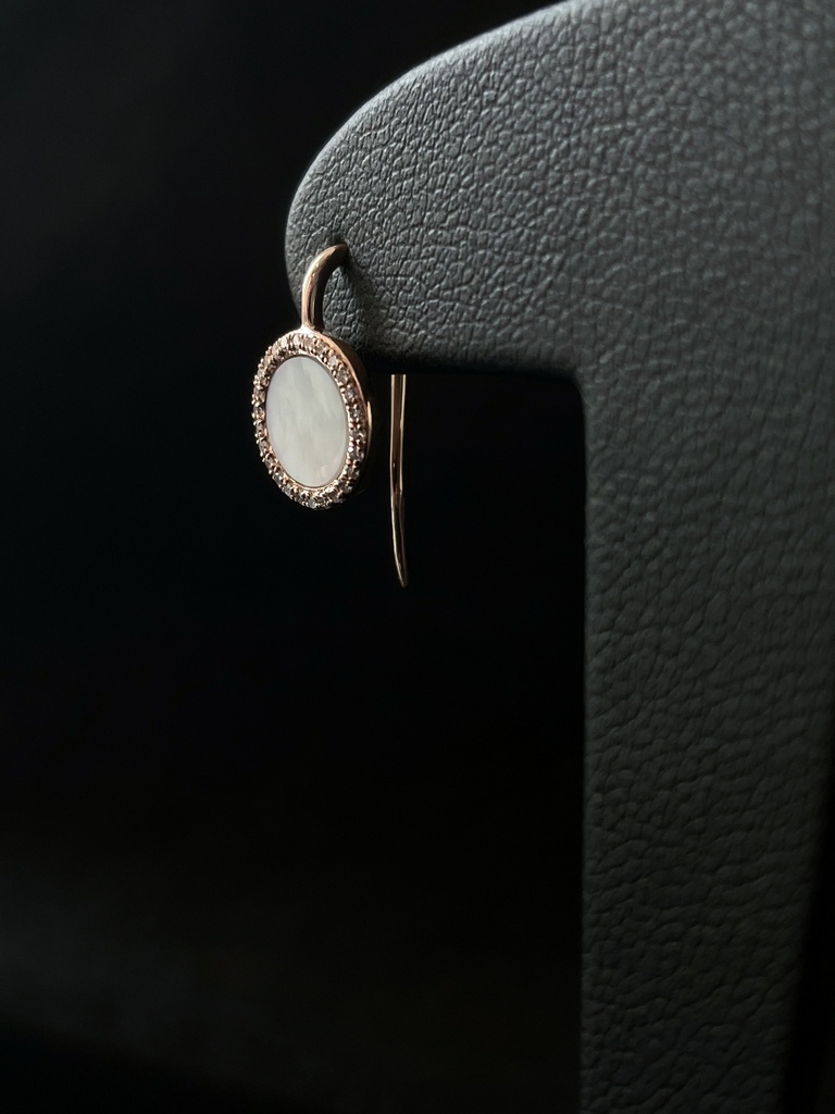 Boucles d'oreilles nacre et brillants