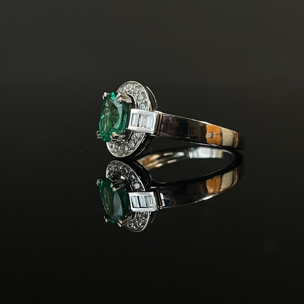 Bague Emeraude et Diamants