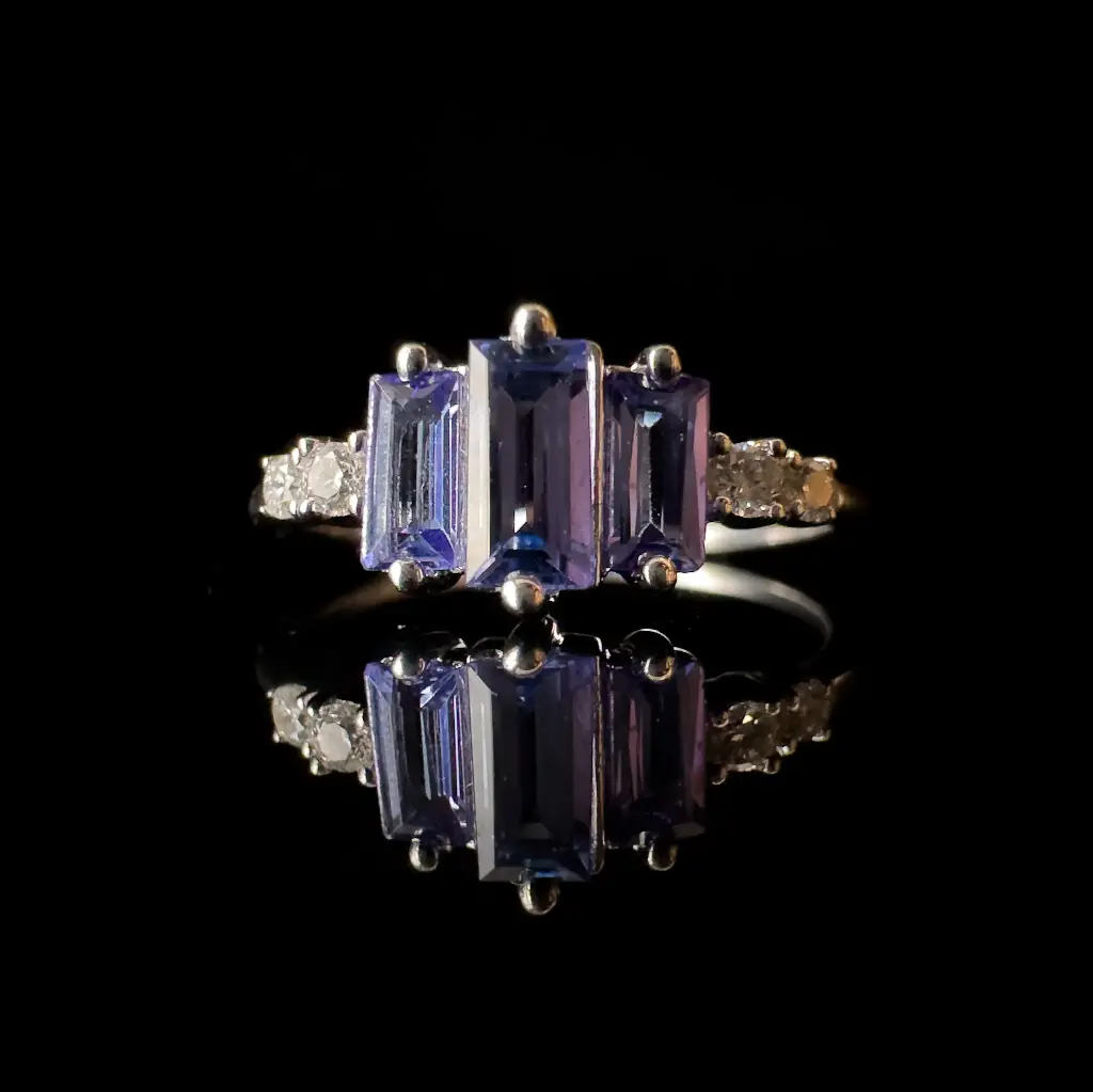 Bague Tanzanites et diamants