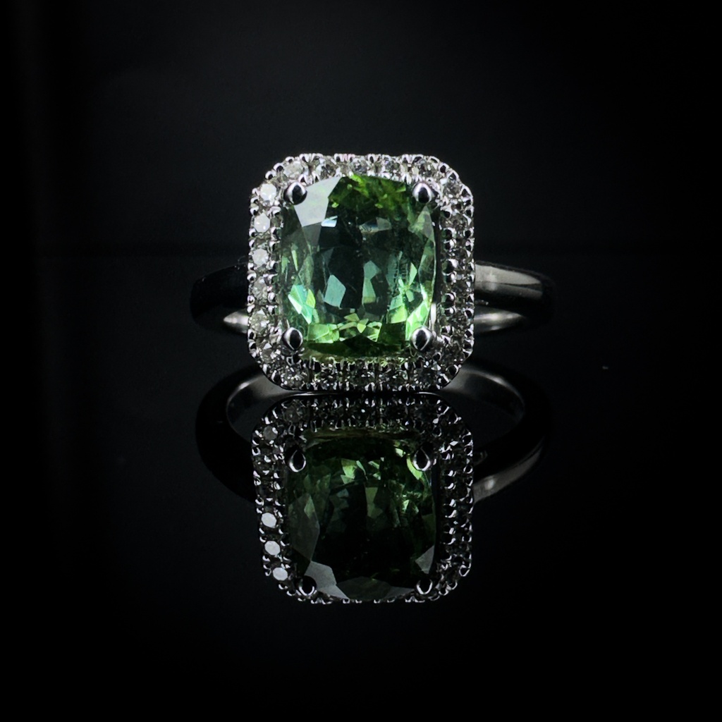 Bague tourmaline verte et diamants