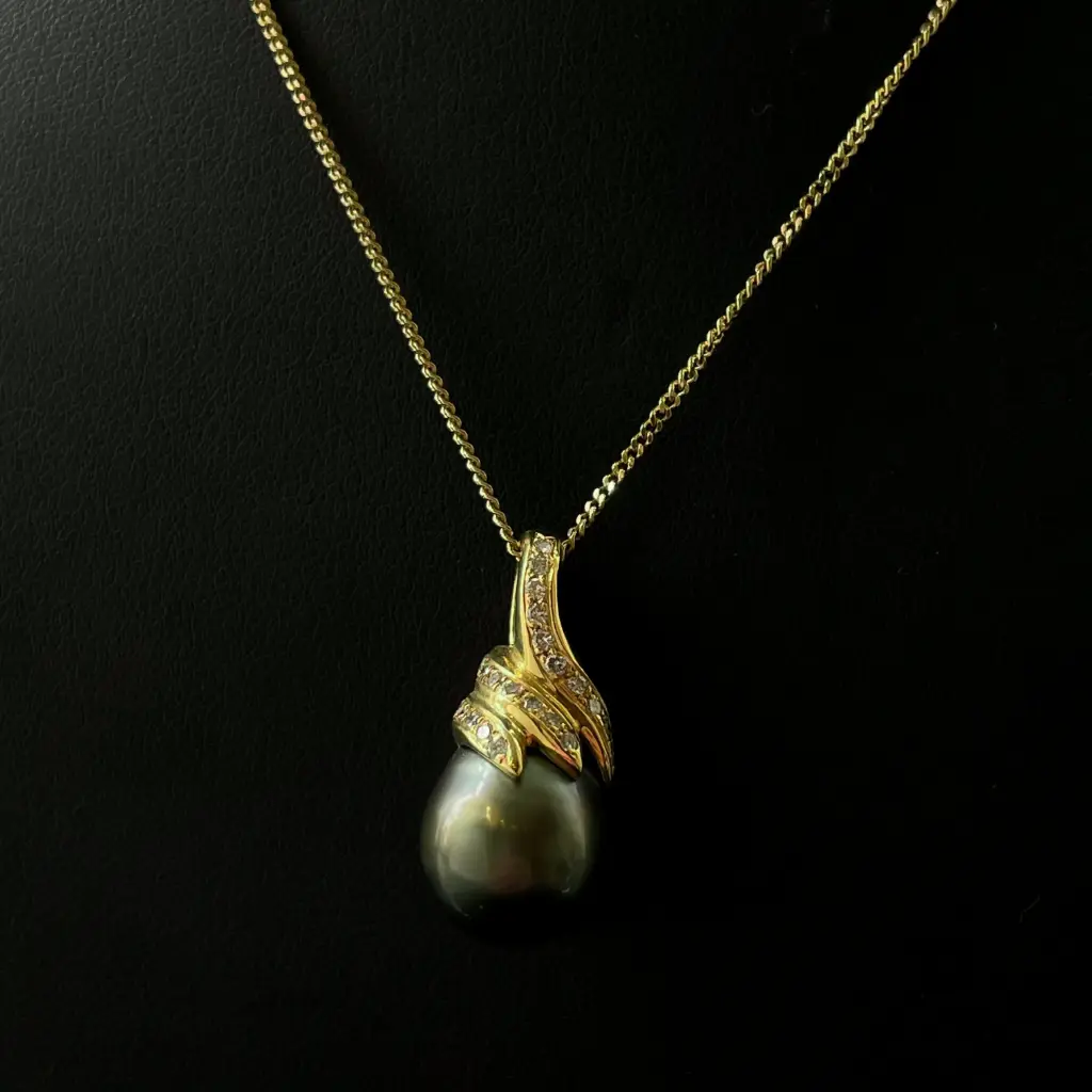 Pendentif perle de Tahiti & diamants