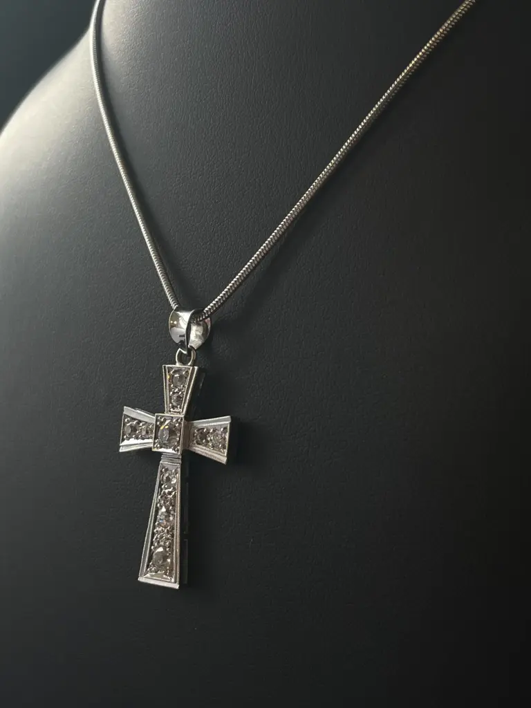Pendentif Croix Diamants