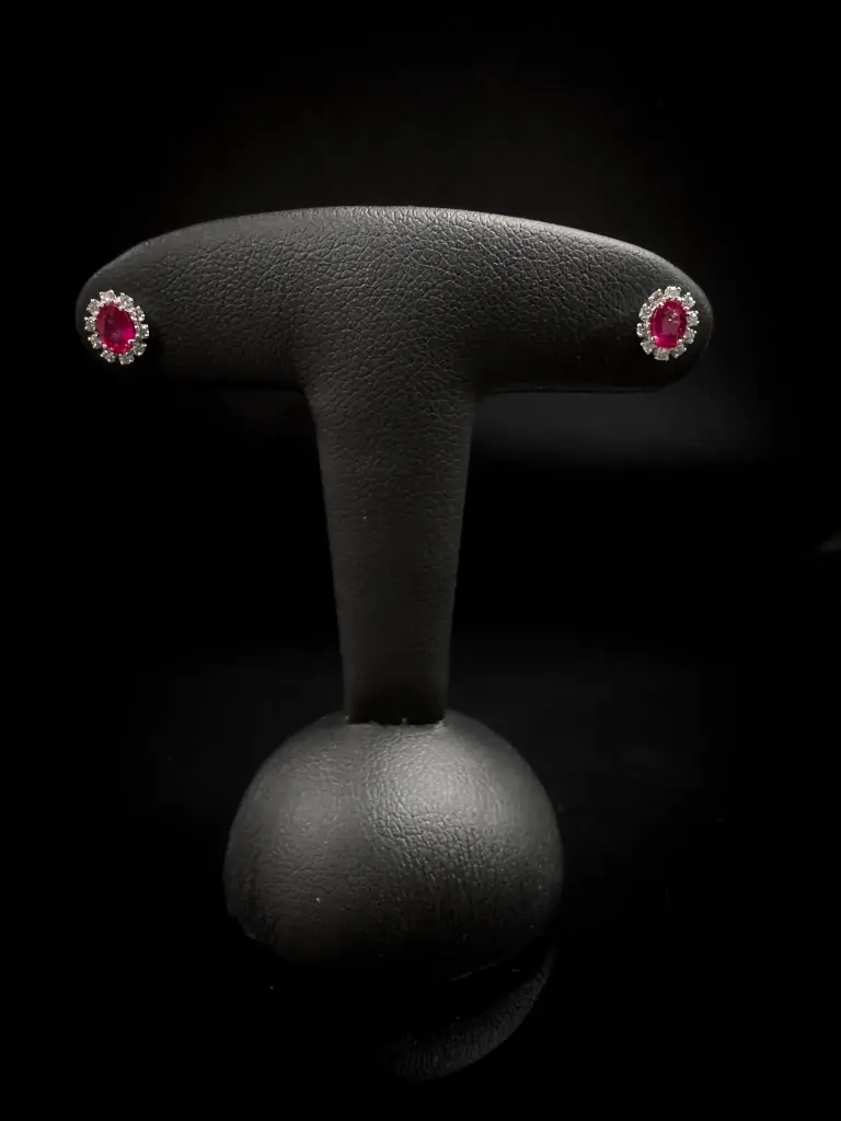 Boucle d'oreille diamant & rubis