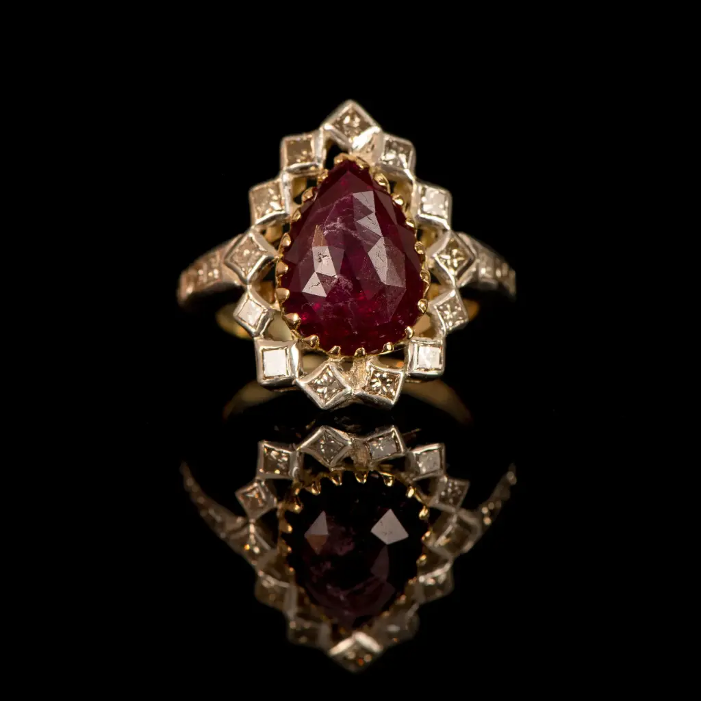 Bague rubis et diamants
