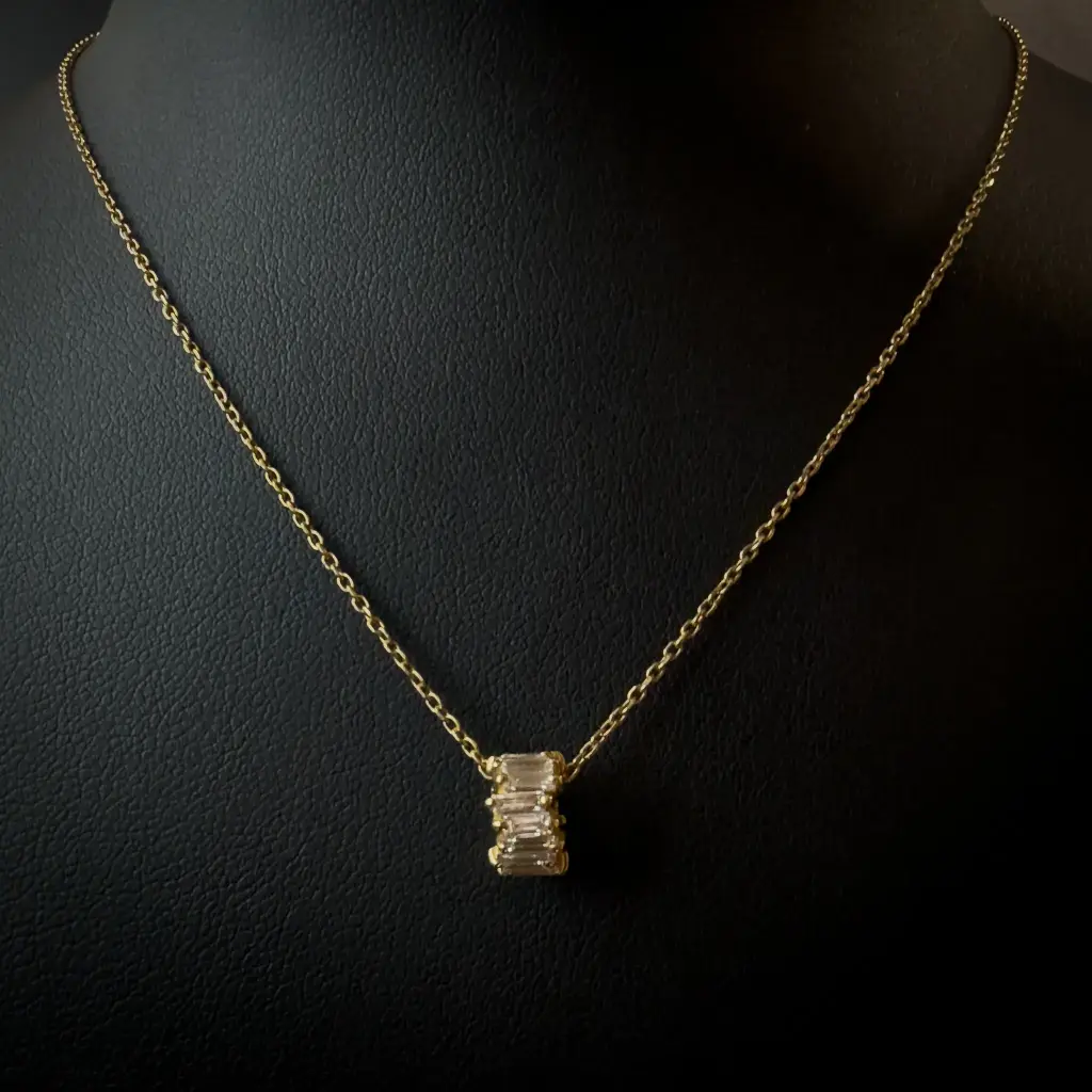 Collier diamants baguettes