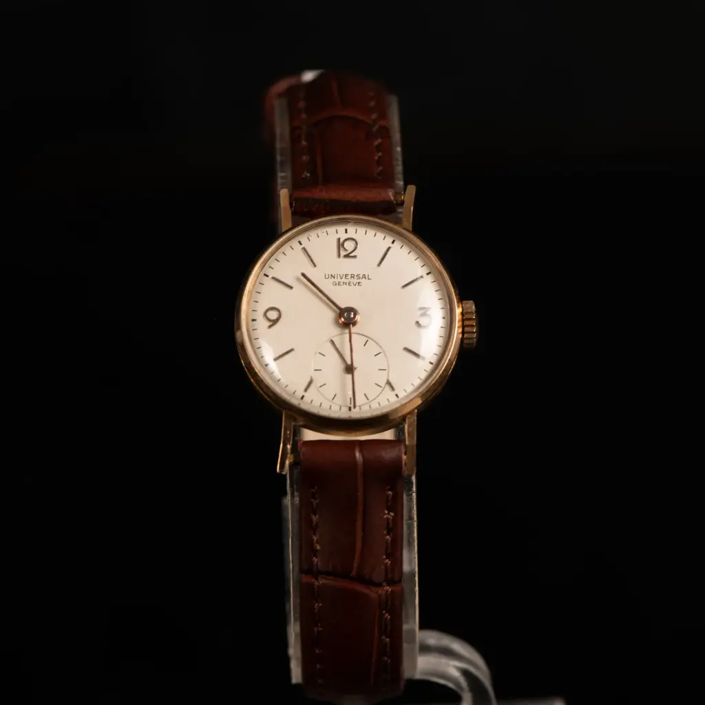 Montre dame Universal 