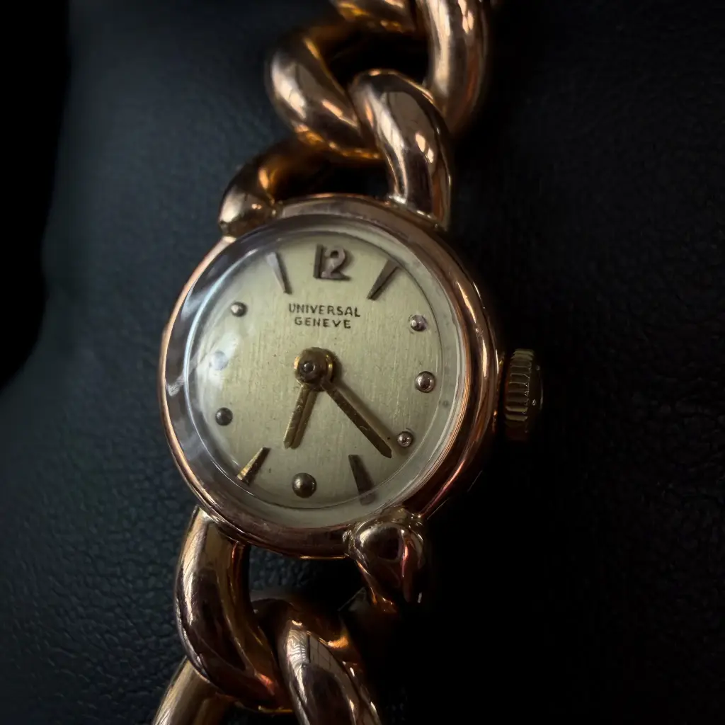 Montre Universal Geneve