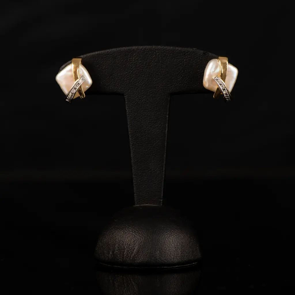 Boucles d'oreilles perles et diamants