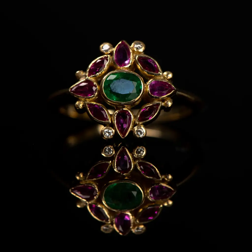 Bague émeraude, rubis & diamants
