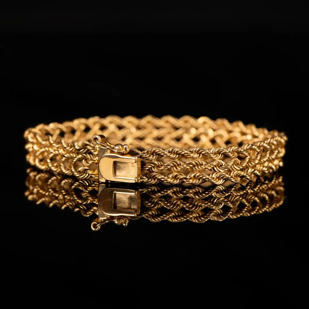 Bracelet or