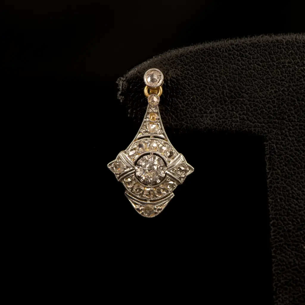 Boucles d'oreilles diamants Art Deco