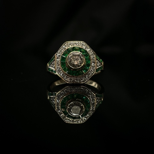 [PB11146] Bague diamants et émeraudes