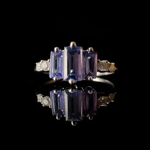 [SAKC12GHW] Bague Tanzanites et diamants