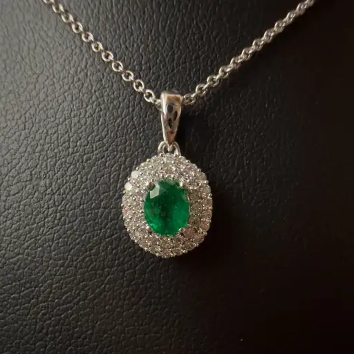 [CPL15EMW] Collier émeraude et brillants