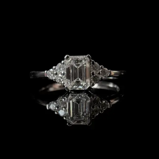 [SMVKG2G-18W] Bague diamants